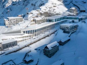 Metallbaukonstruktion Station-Eigergletscher