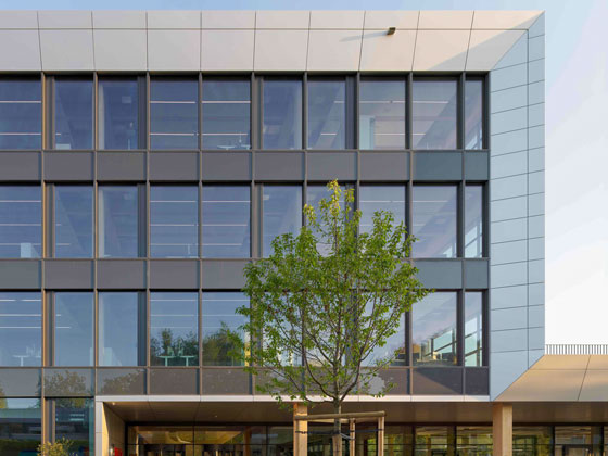Bosch Hauptsitz Elementfassade